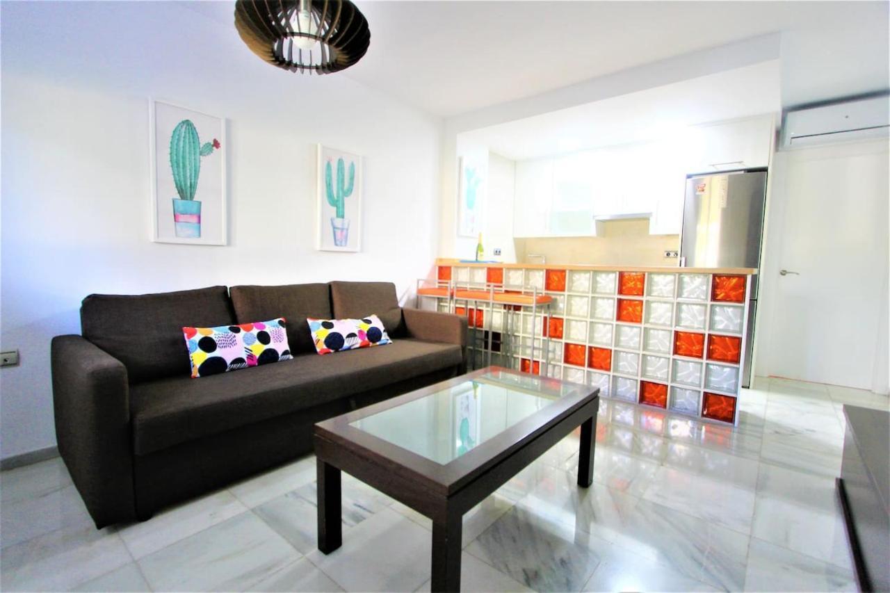 Apartamento Andalucía - A 100 metros de la playa - Piscina - EXCELENTE CONEXIÓN WIFI Benalmádena Exterior foto